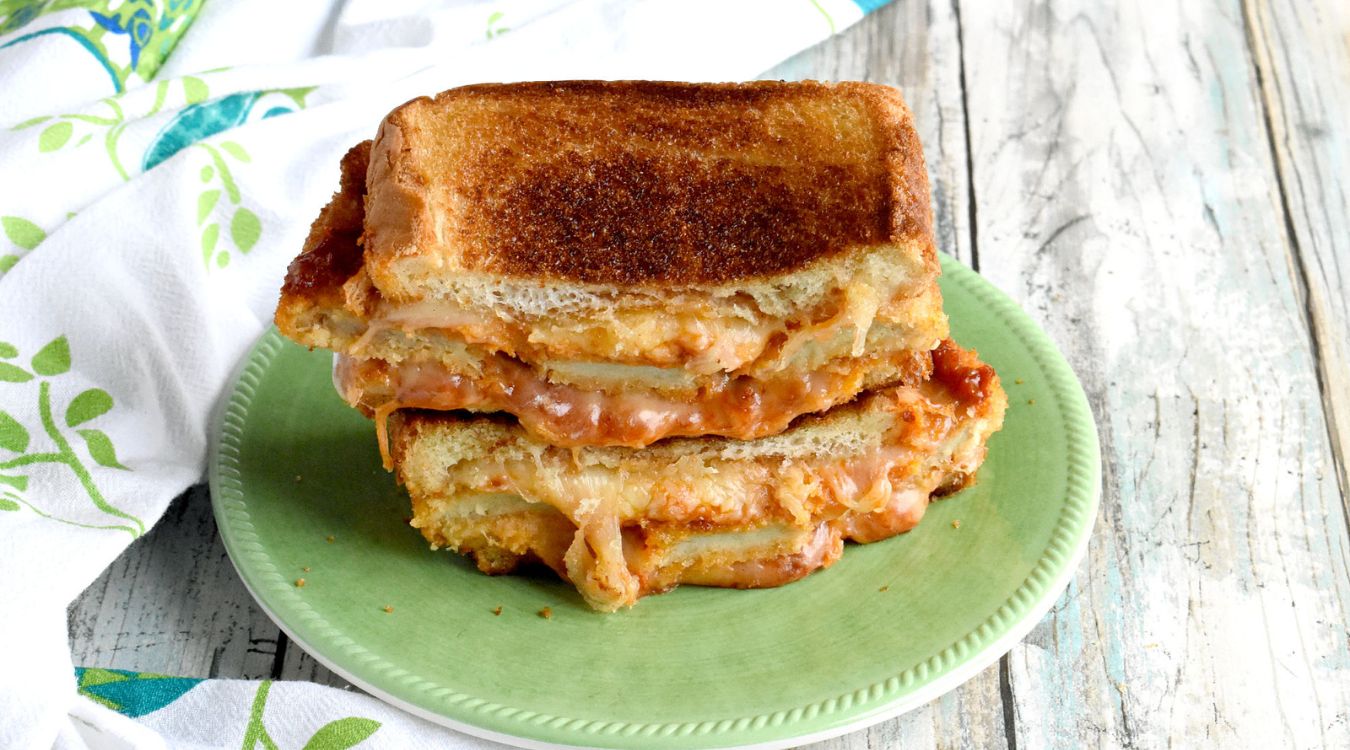 chicken-parmesan-grilled-cheese-recipe