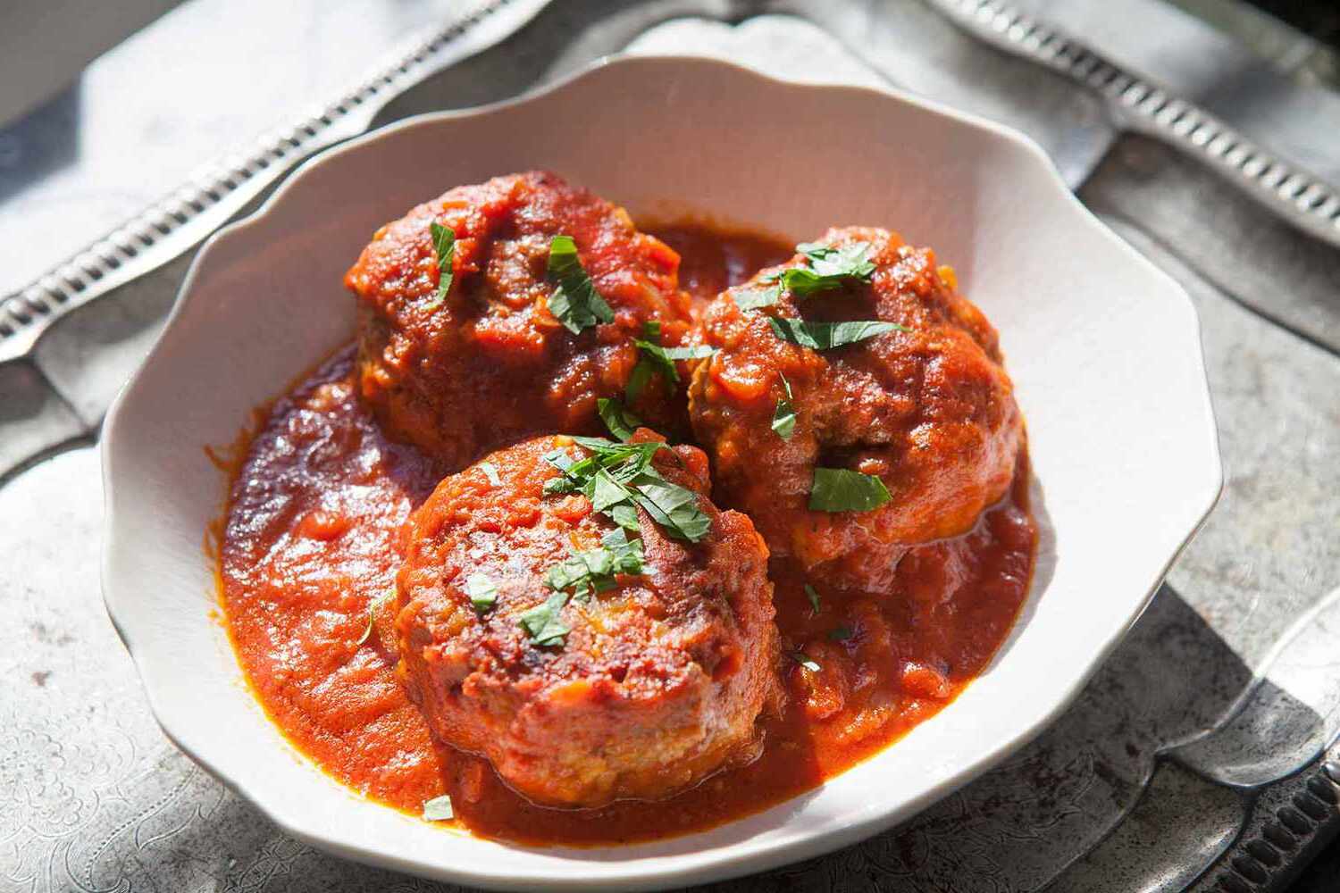 italian-spaghetti-sauce-with-meatballs-recipe