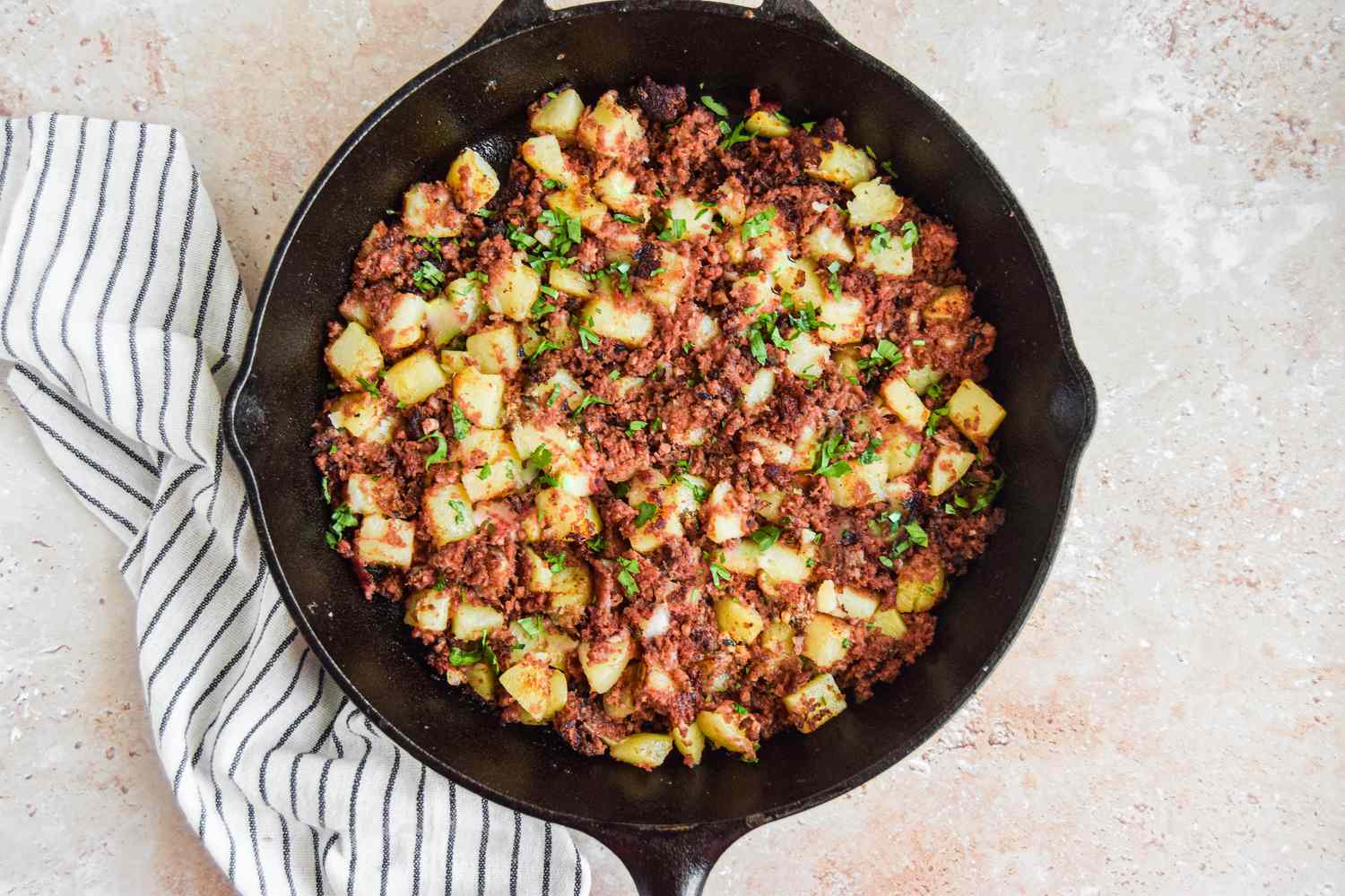 skillet-corned-beef-hash-recipe