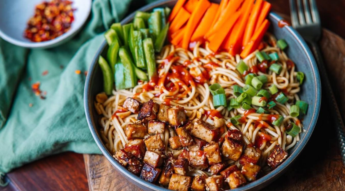 asian-vegan-tofu-noodles-recipe