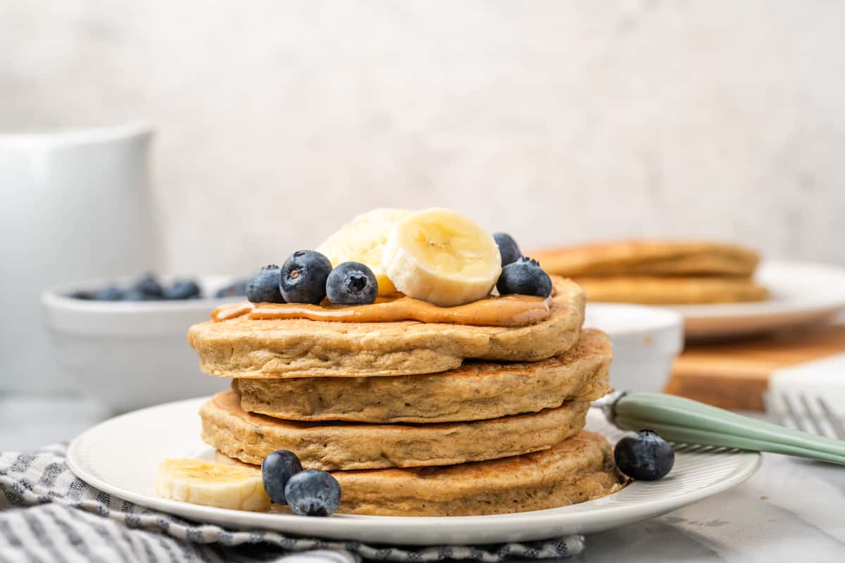 gluten-free-protein-pancakes-recipe