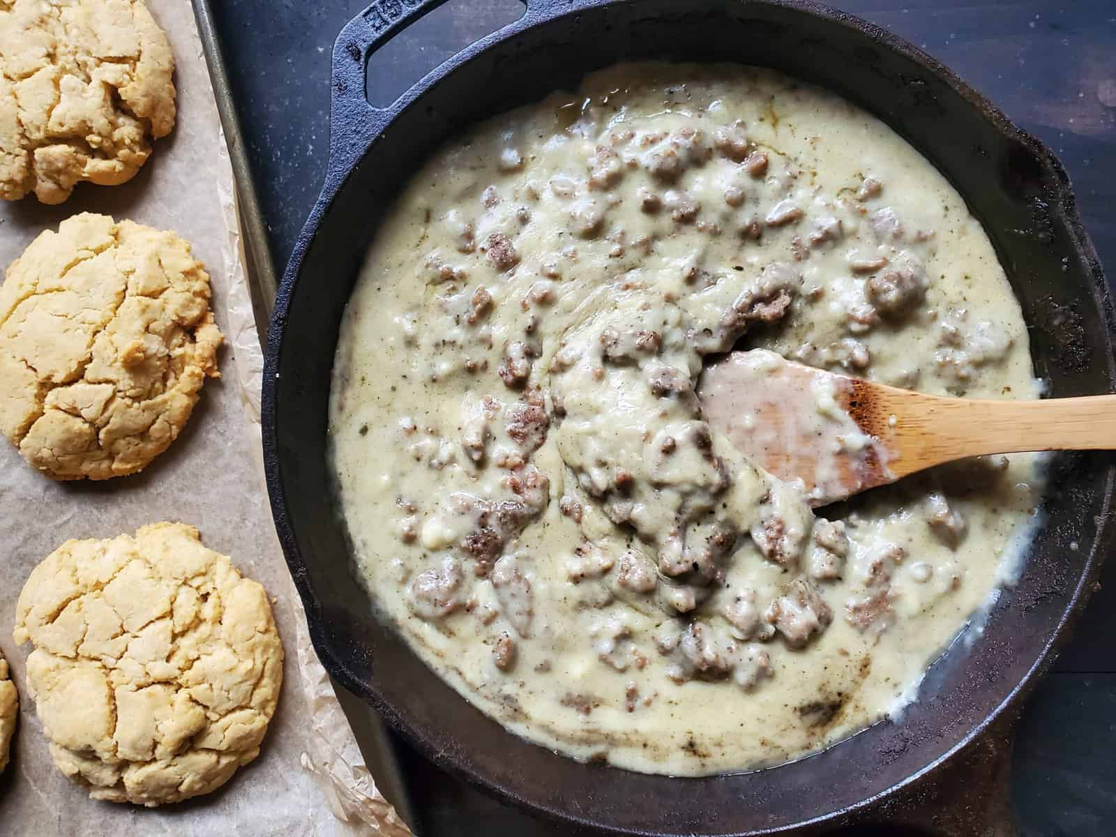 gluten-free-sausage-gravy-recipe