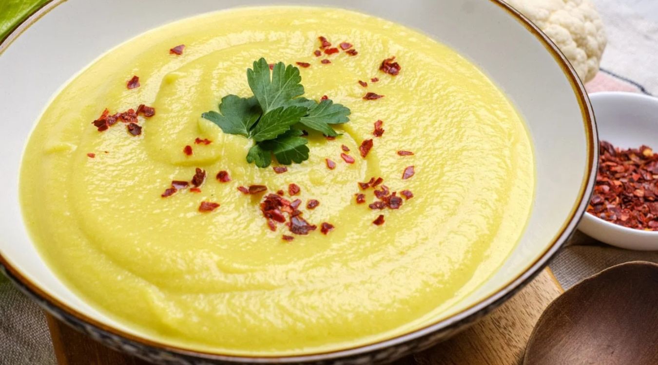 instant-pot-vegan-cauliflower-soup-recipe