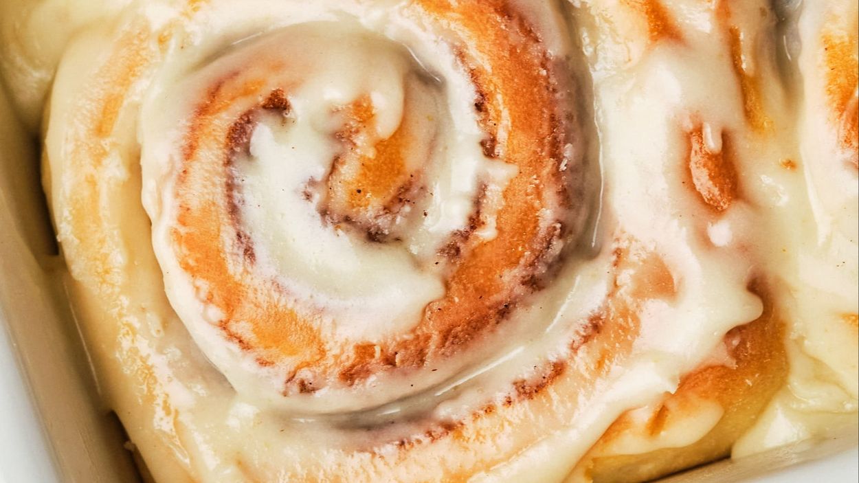 overnight-vegan-cinnamon-rolls-recipe