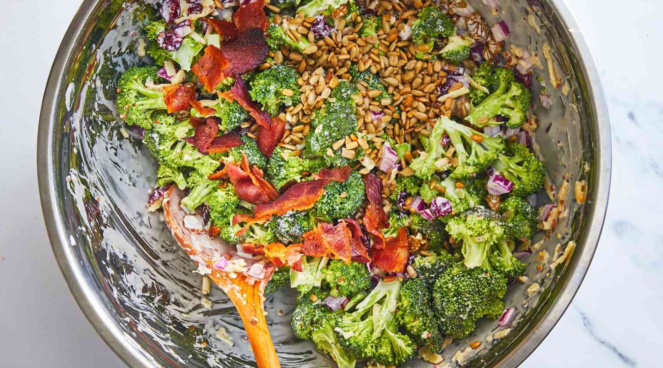 raw-vegan-broccoli-salad-recipe