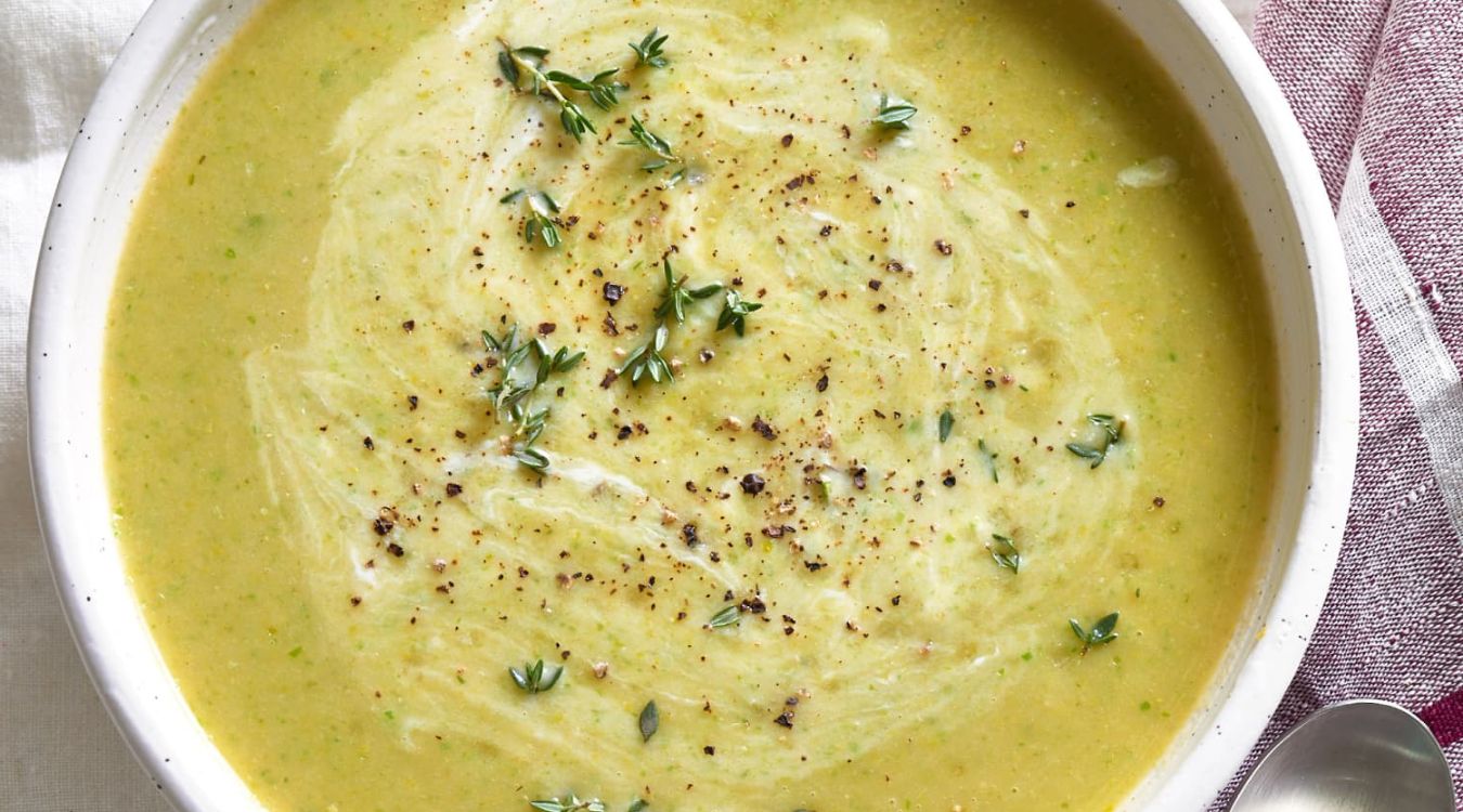 slow-cooker-vegan-leek-and-potato-soup-recipe