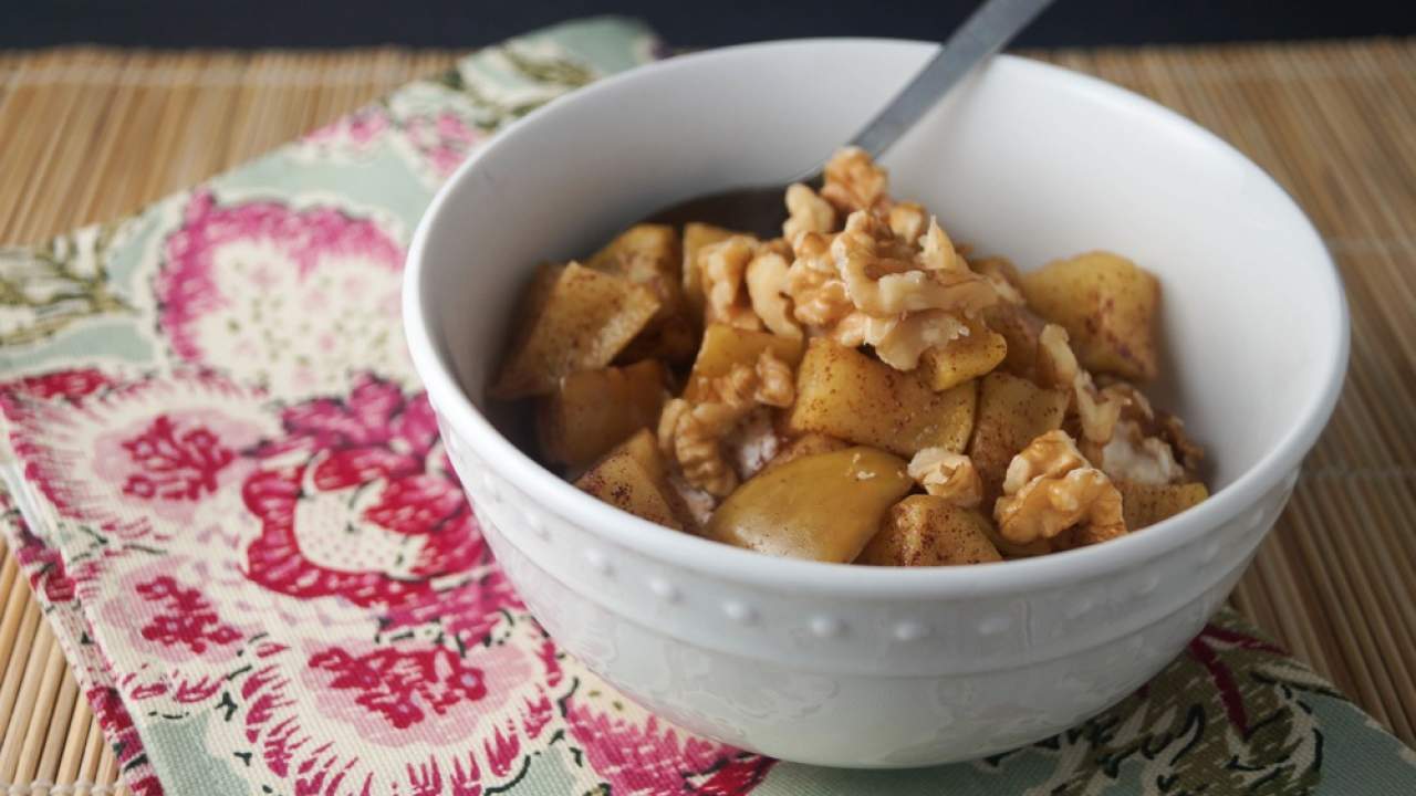 vegan-apple-yogurt-parfait-recipe