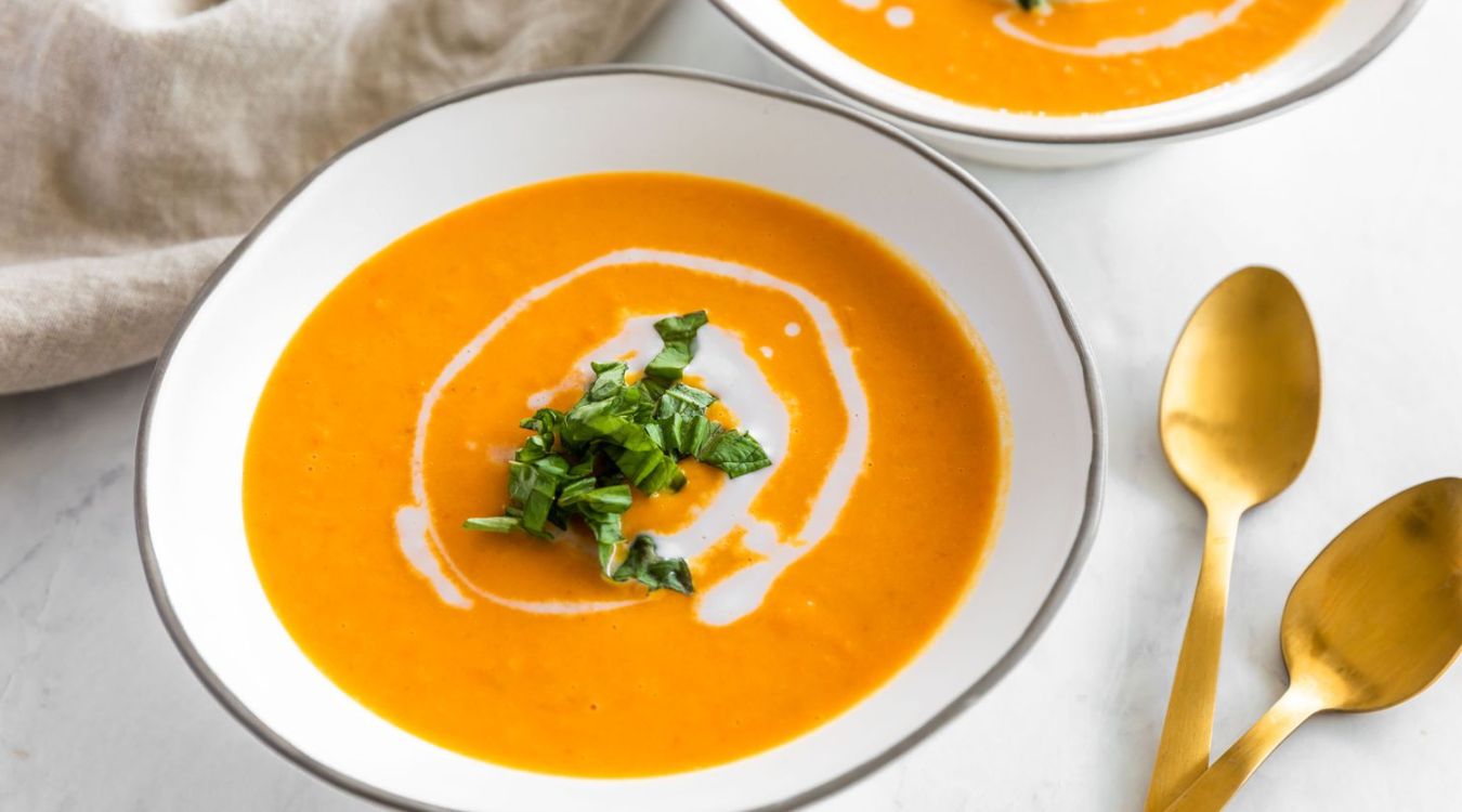 vegan-carrot-curry-soup-recipe