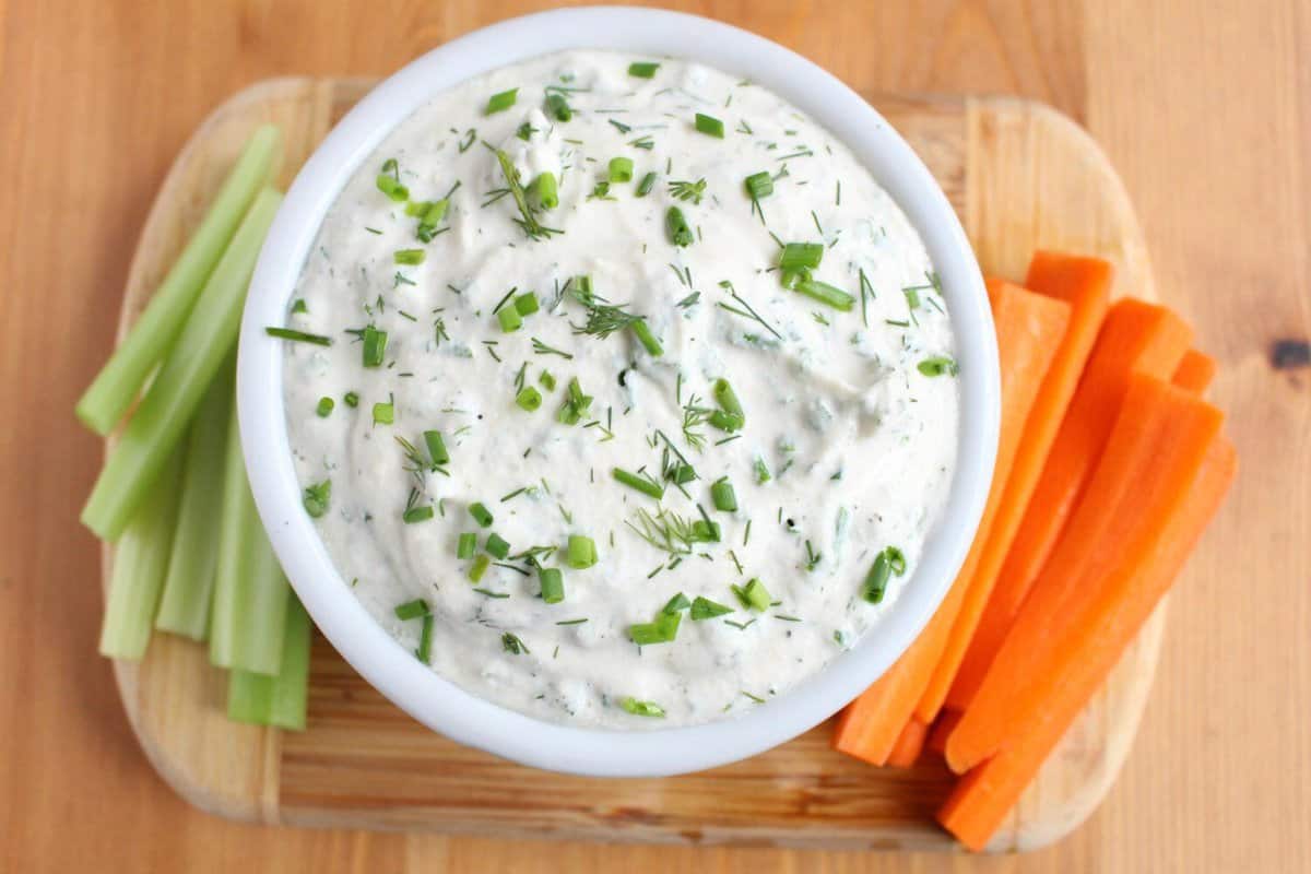 vegan-cashew-ranch-dip-recipe