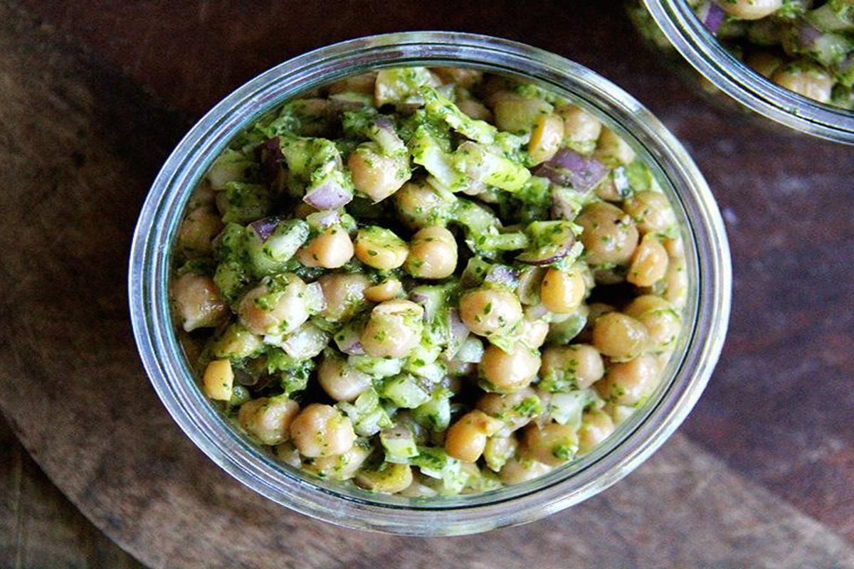vegan-chickpeas-with-kale-and-cilantro-lime-recipe