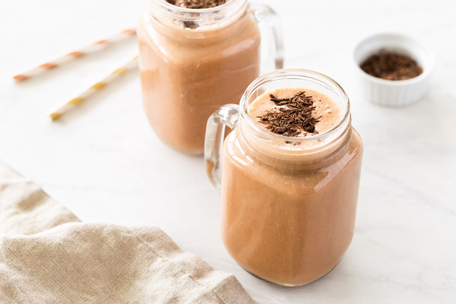 vegan-chocolate-peanut-butter-cup-smoothie-recipe