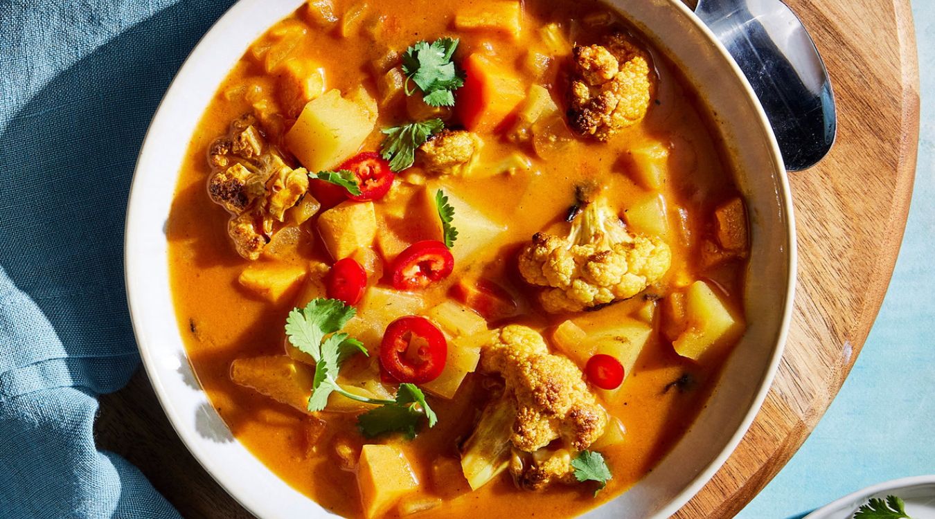 vegan-curried-cauliflower-sweet-potato-lentil-soup-recipe