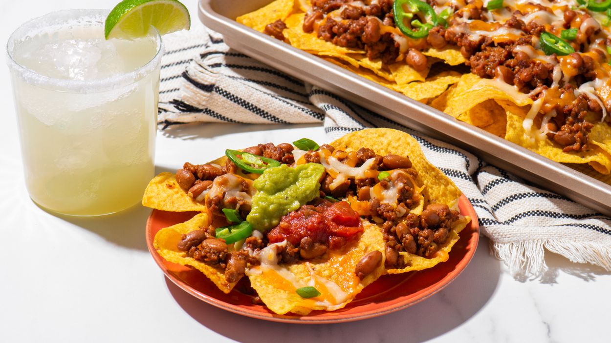 vegan-loaded-nachos-recipe