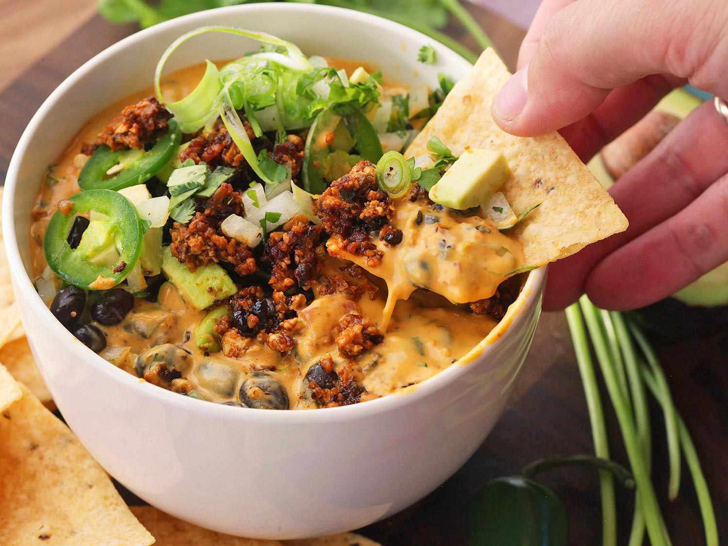 vegan-queso-nachos-recipe